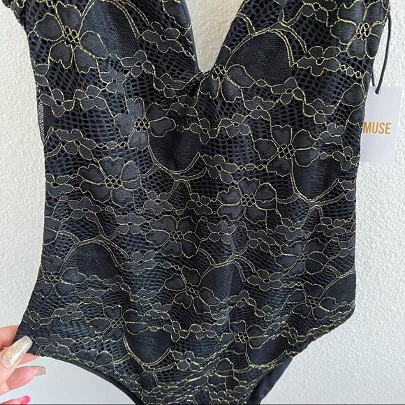 NWT Amuse Society Azalea Bodysuit Black Lace Medium - Picture 4 of 16